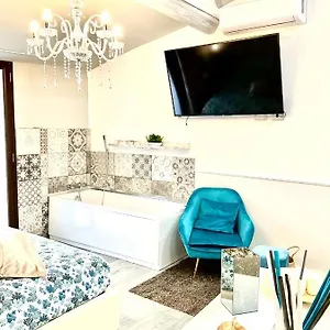 Mizzicahome Solemare Gasthof Catania